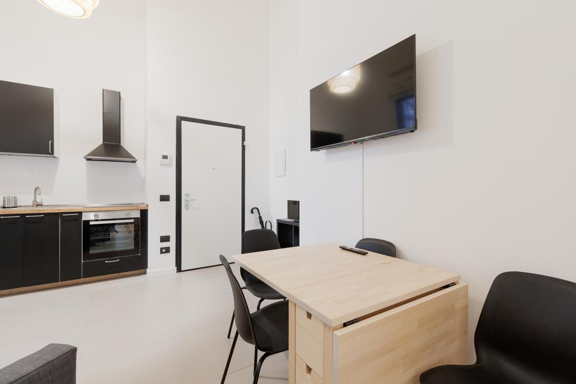米兰Cozy Corner With Balcony And Private Garage!公寓 外观 照片