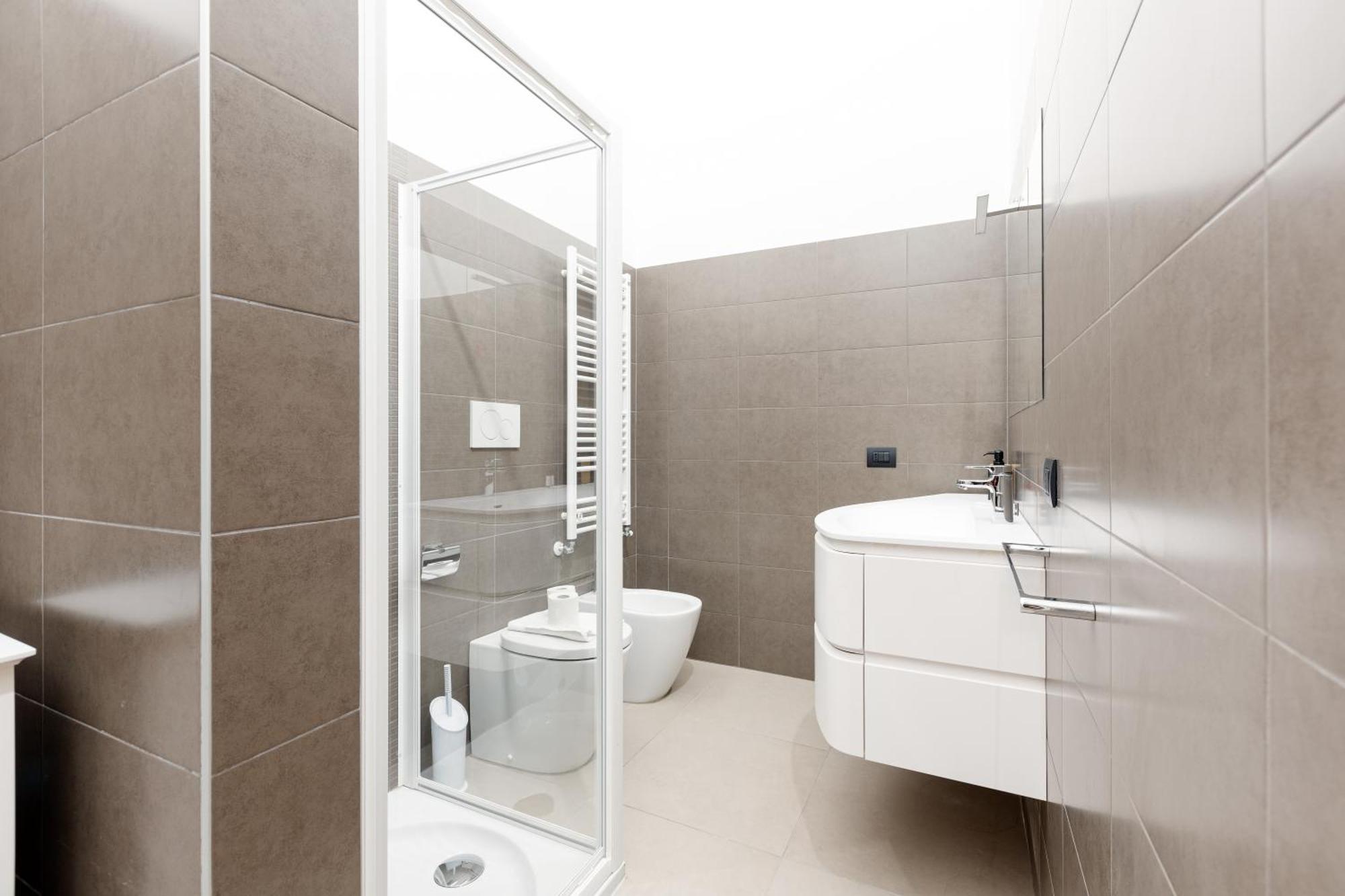 米兰Cozy Corner With Balcony And Private Garage!公寓 外观 照片